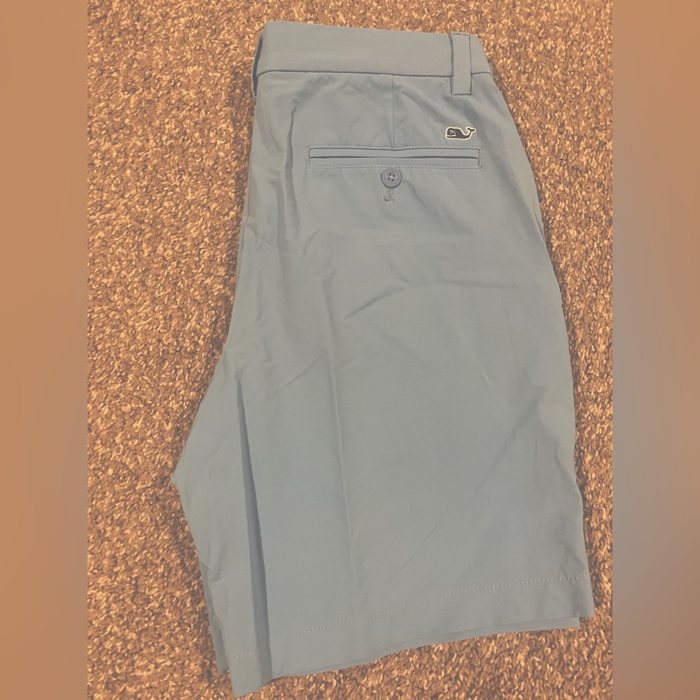 Vineyard Vines Performance Short